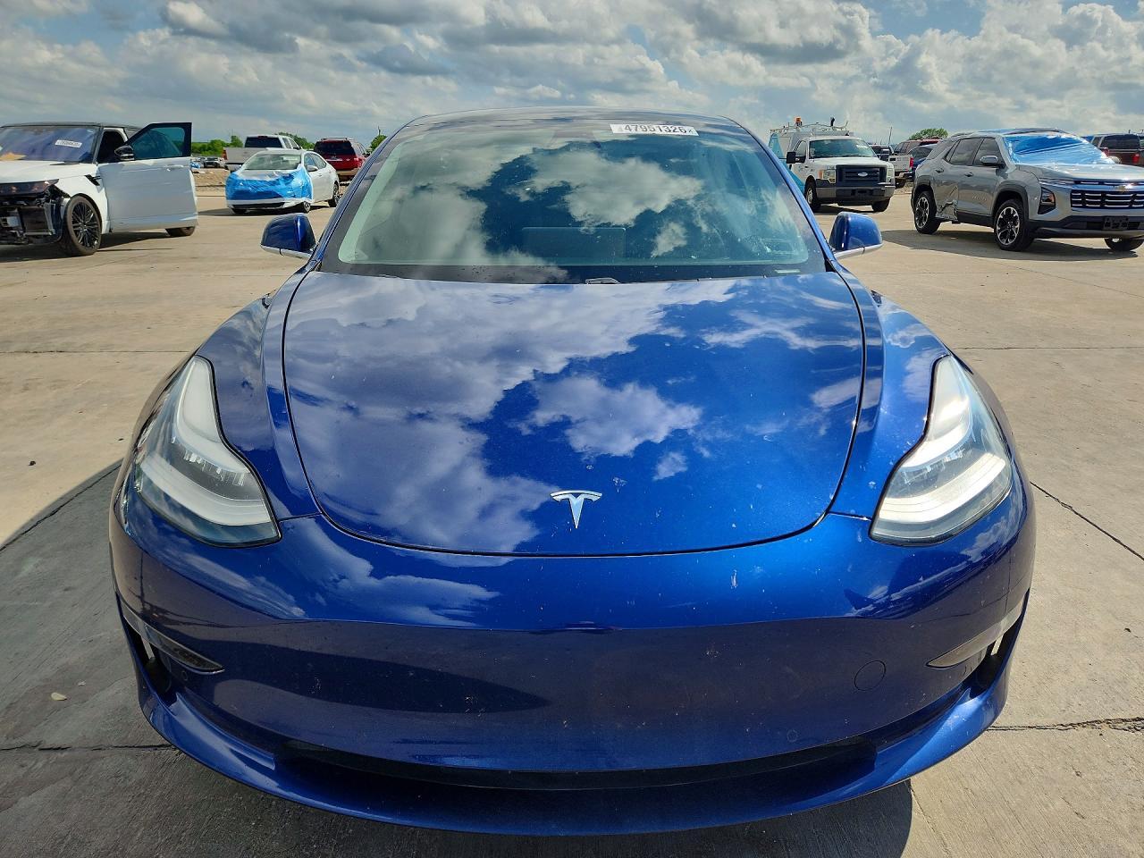2020 Tesla Model 3 - Фото 5