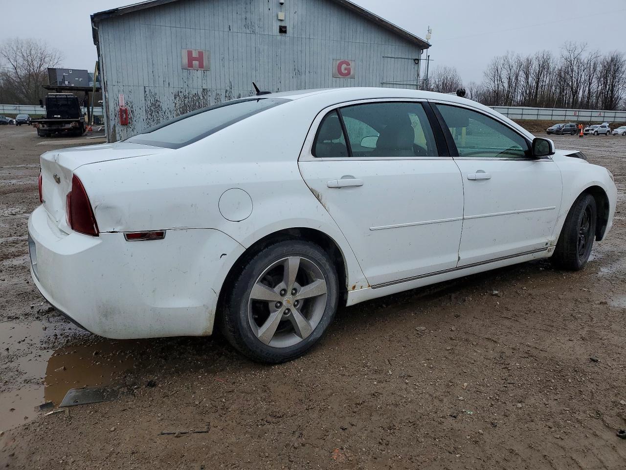 2009 Chevrolet Malibu 2Lt - Image 3