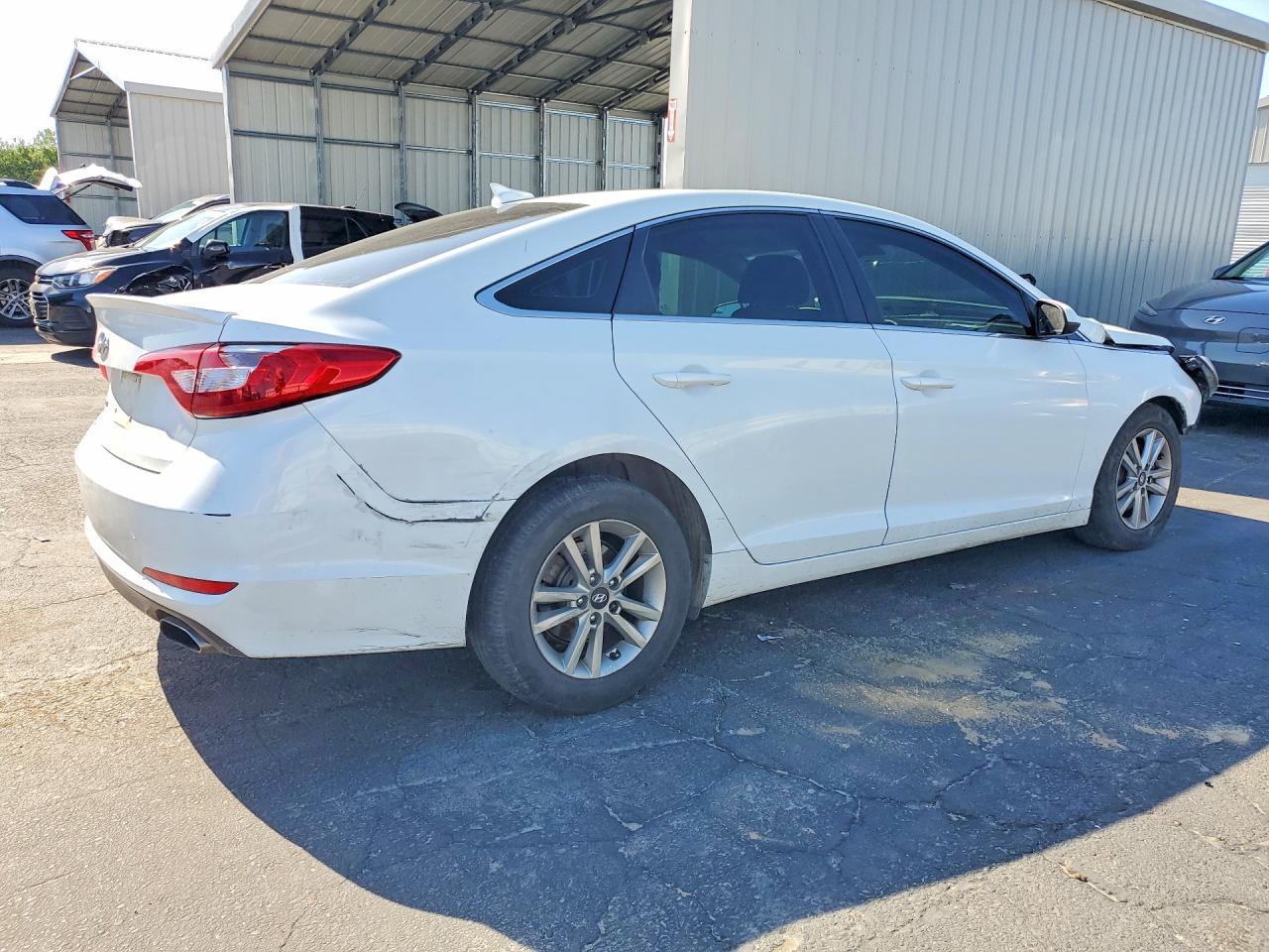 2016 Hyundai Sonata Se - Image 3