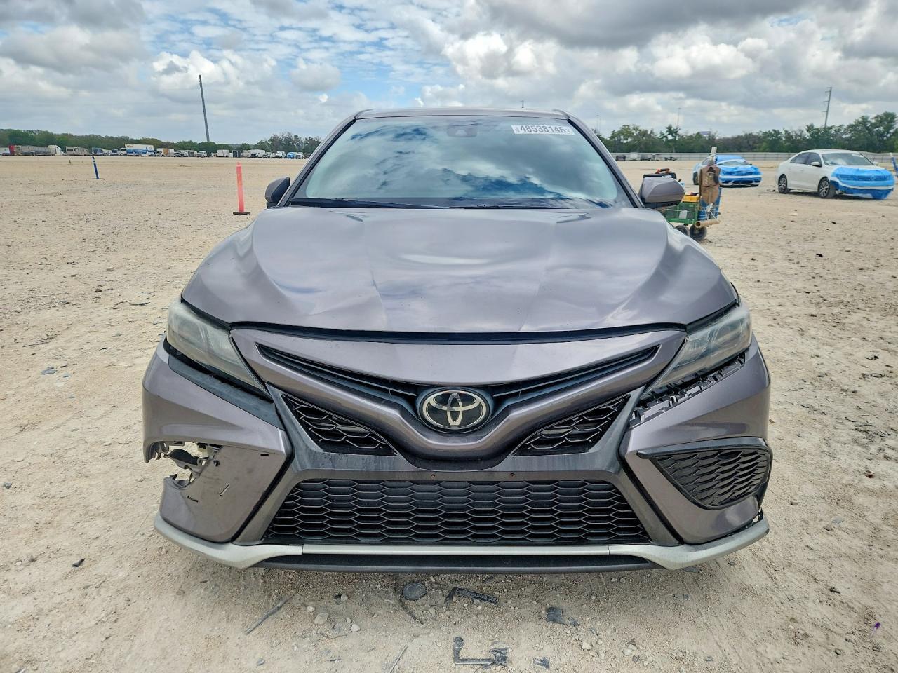 2022 Toyota Camry Se - Фото 5
