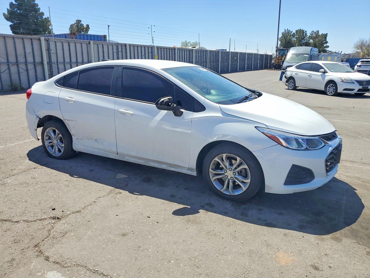 2019 Chevrolet Cruze Ls - Image 4