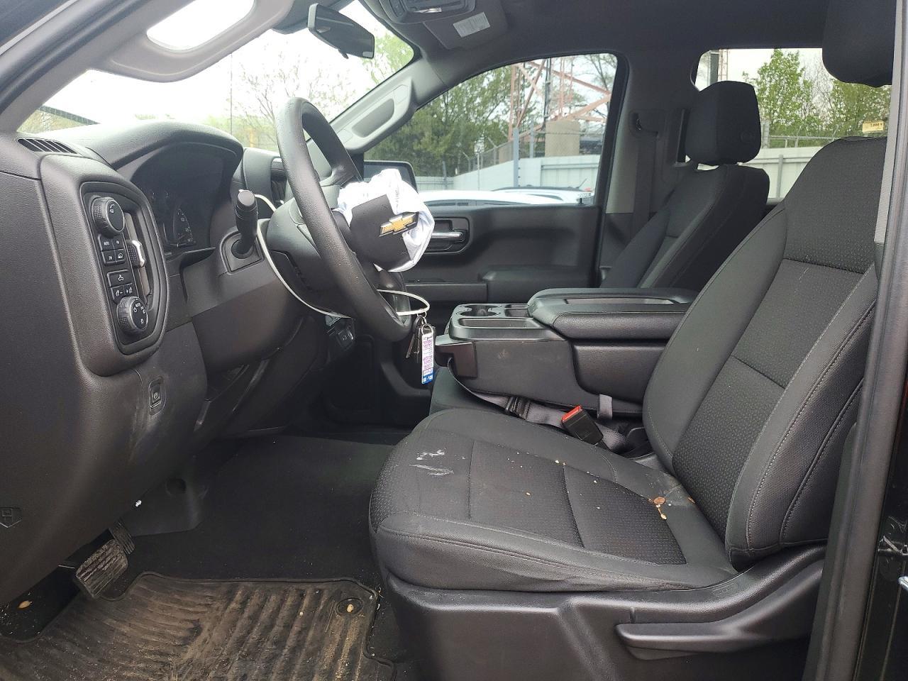2021 Chevrolet Silverado K1500 Custom - Image 7