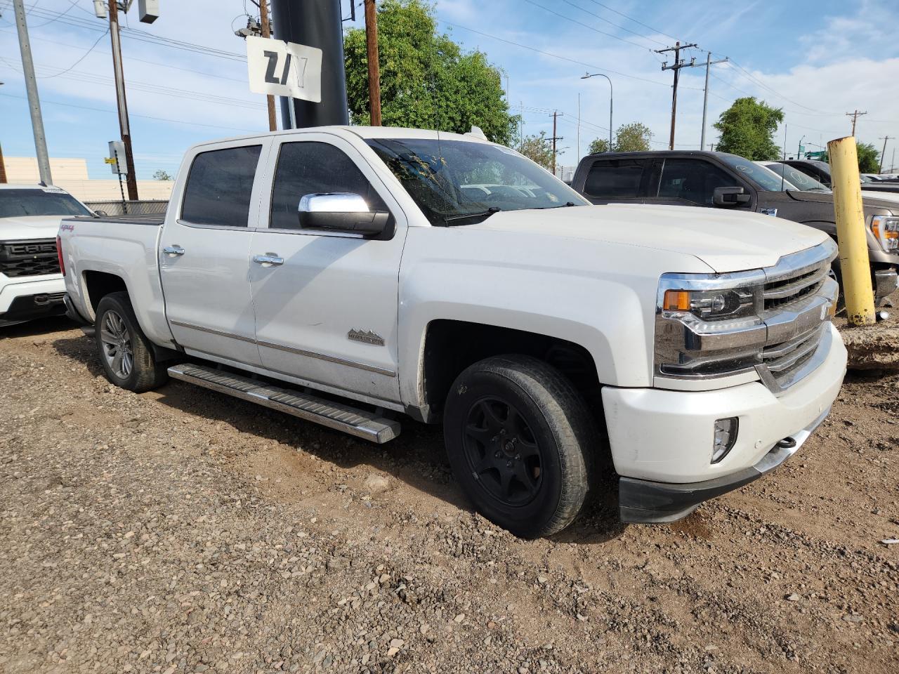 2017 Chevrolet Silverado K1500 High Country - Фото 4