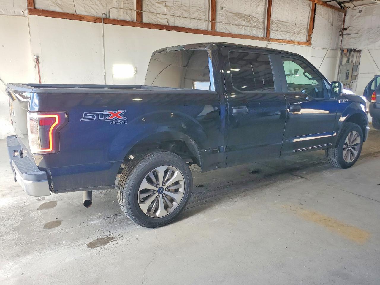 2017 Ford F150 Supercrew - Фото 3