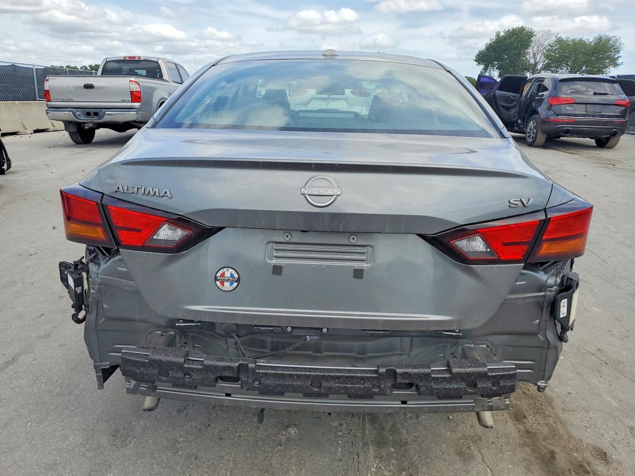 2023 Nissan Altima Sv - Фото 6