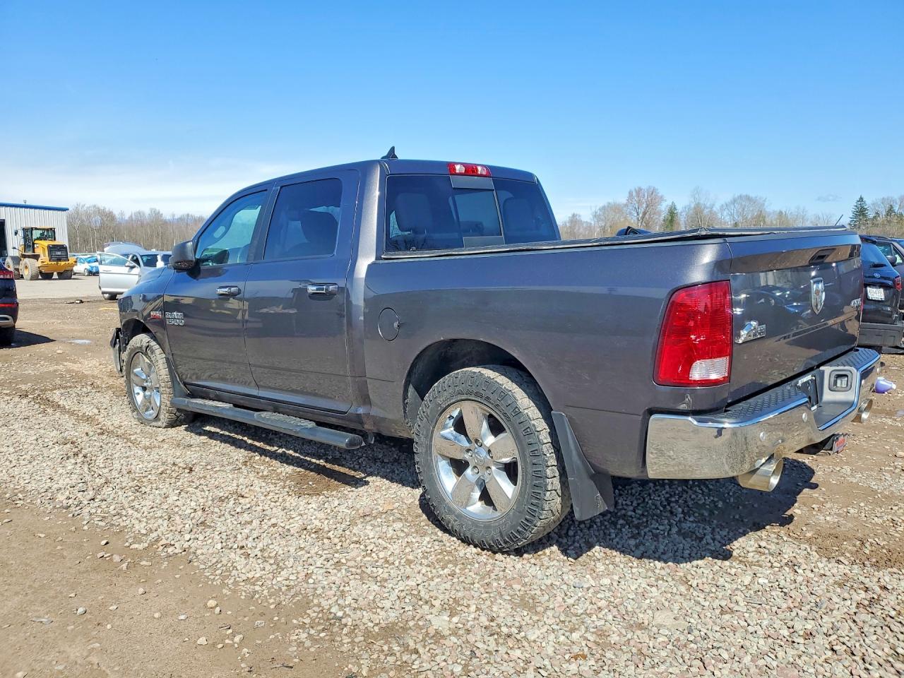 2018 Ram 1500 Slt - Image 2