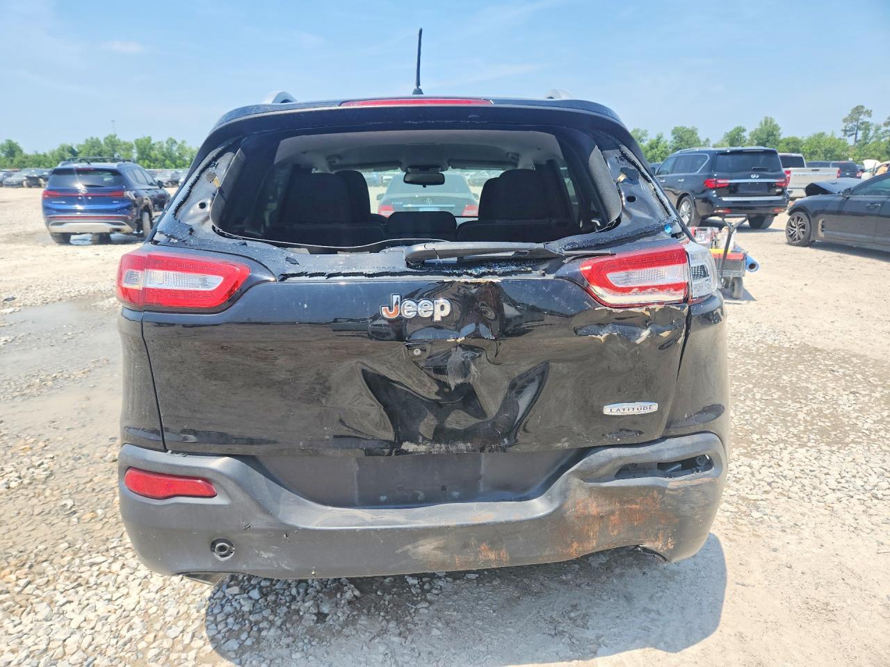 2018 Jeep Cherokee Latitude - Image 6