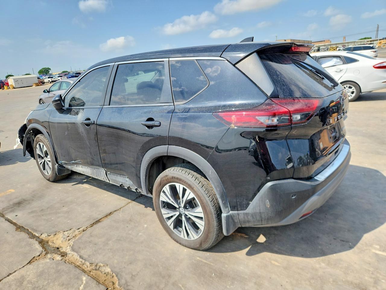 2023 Nissan Rogue Sv - Фото 2