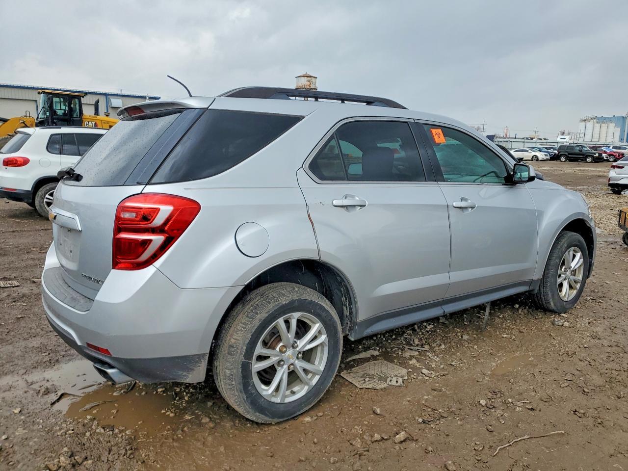 2016 Chevrolet Equinox Lt - Image 3