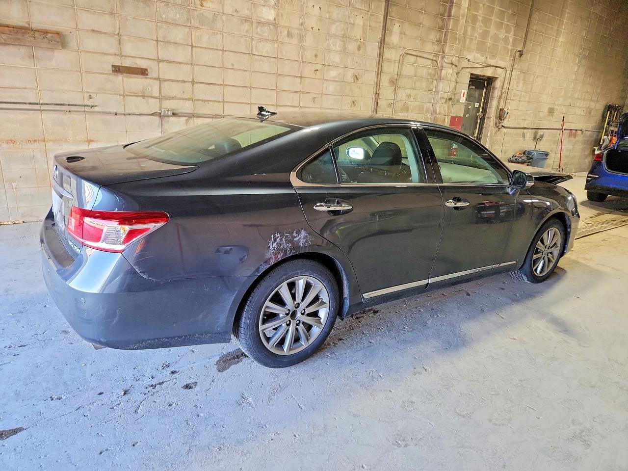 2010 Lexus Es 350 - Фото 3