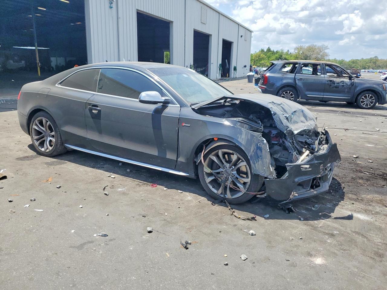 2017 Audi S5 - Image 4