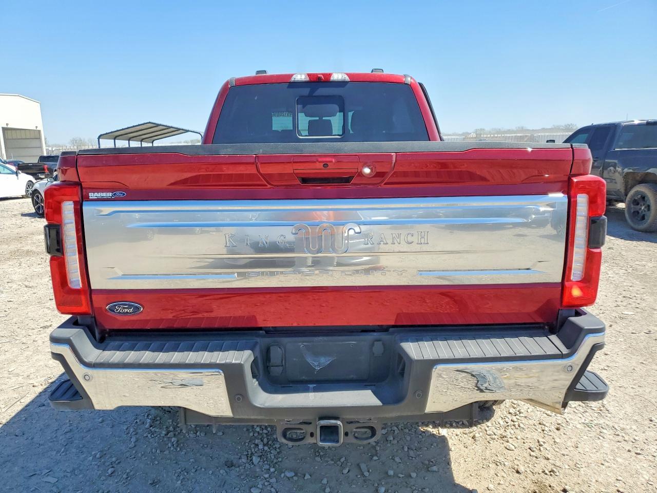 2026 Ford F250 Super Duty - Фото 6