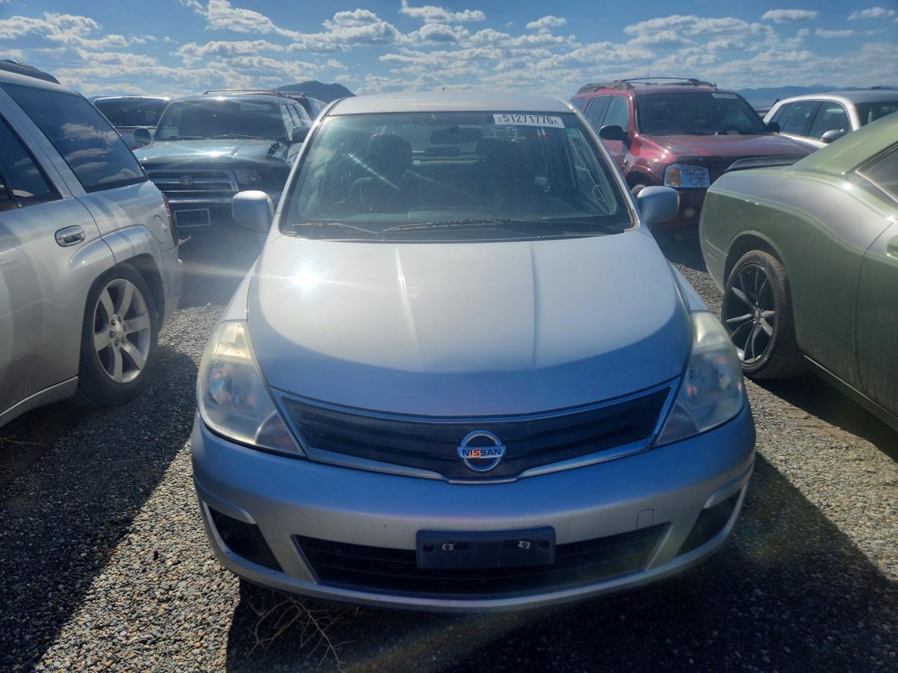 2011 Nissan Versa S - Фото 5
