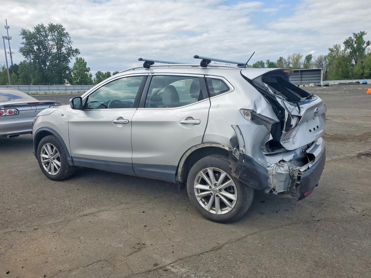 2018 Nissan Rogue Sport Sv - Фото 2