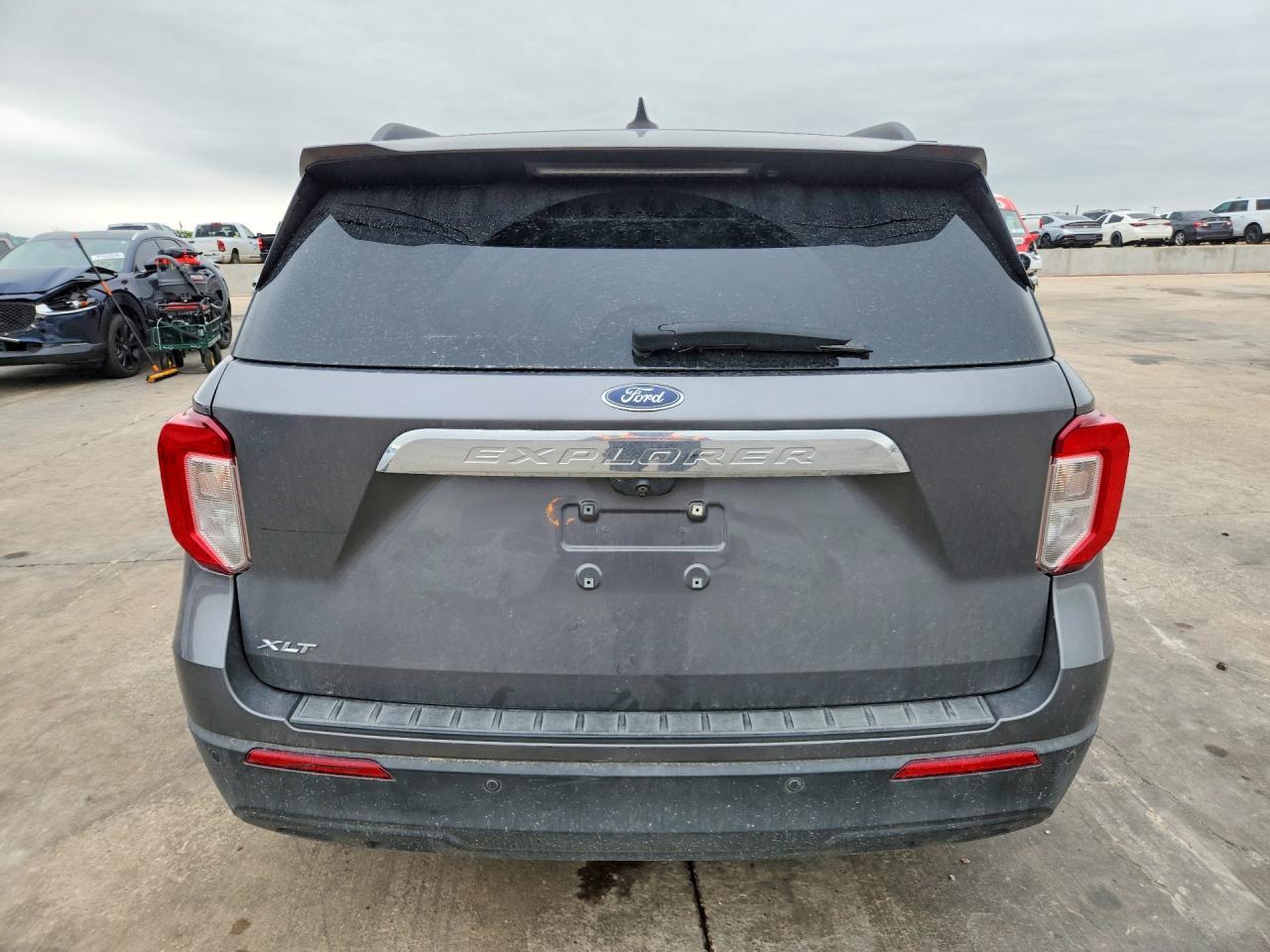 2021 Ford Explorer Xlt - Image 6
