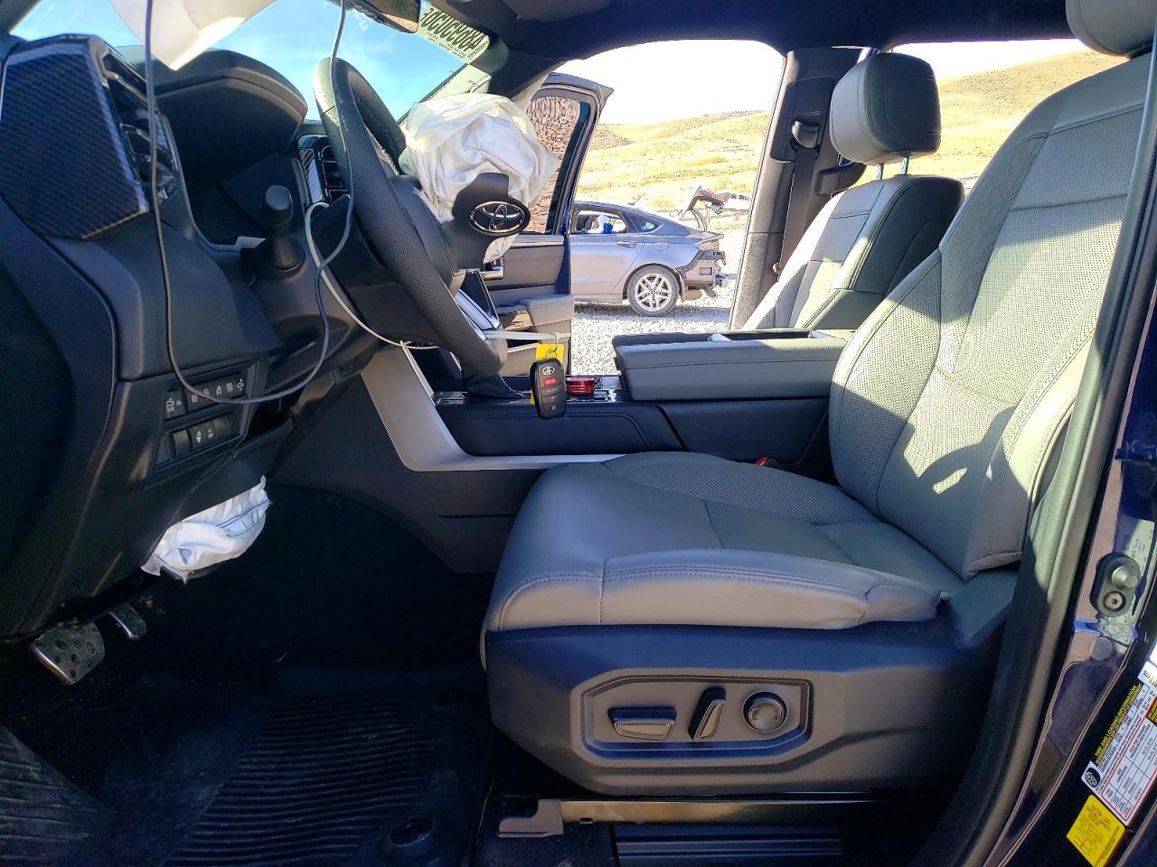 2025 Toyota Tundra Limited - Image 7