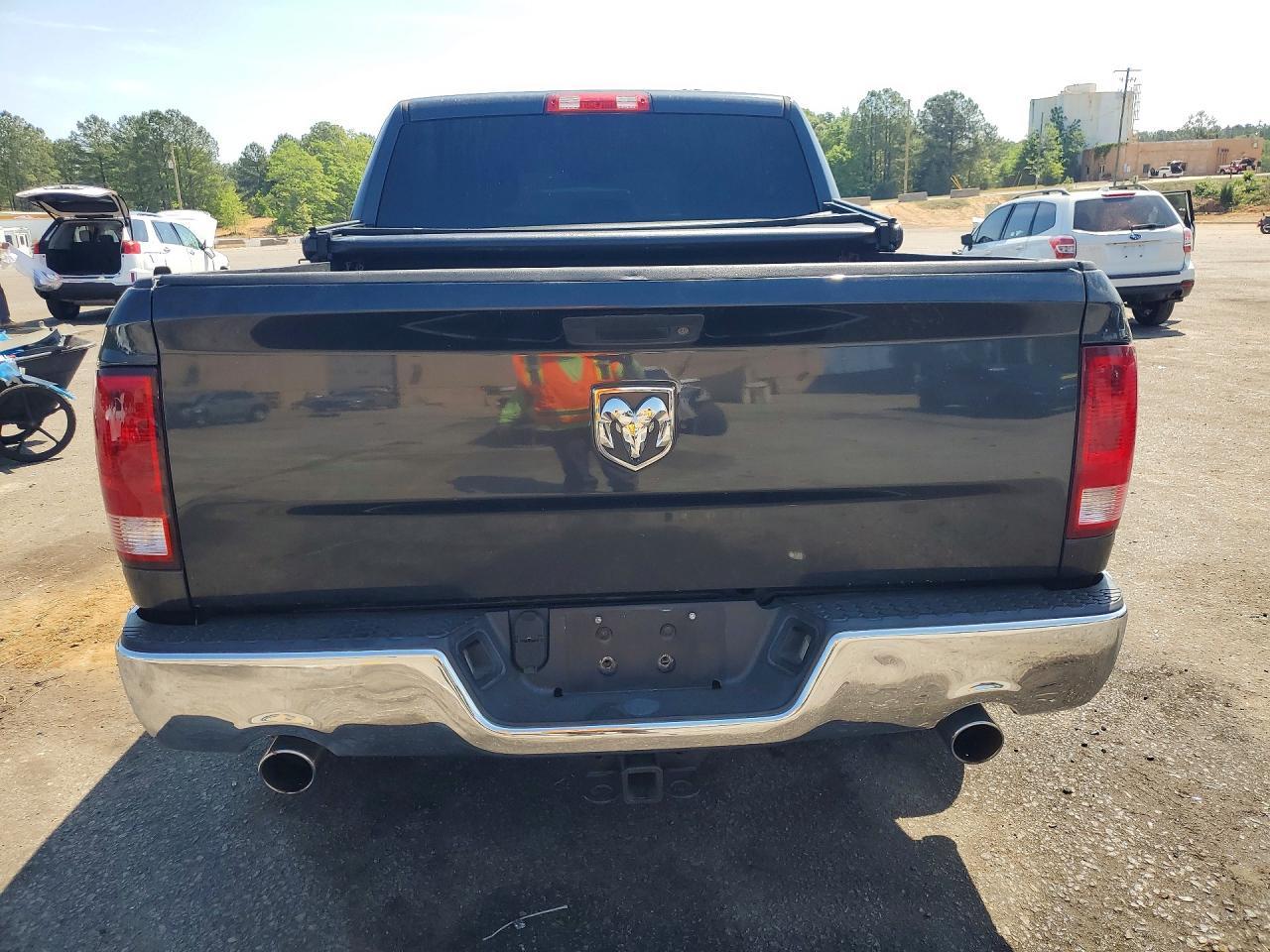 2016 Ram 1500 St - Image 6