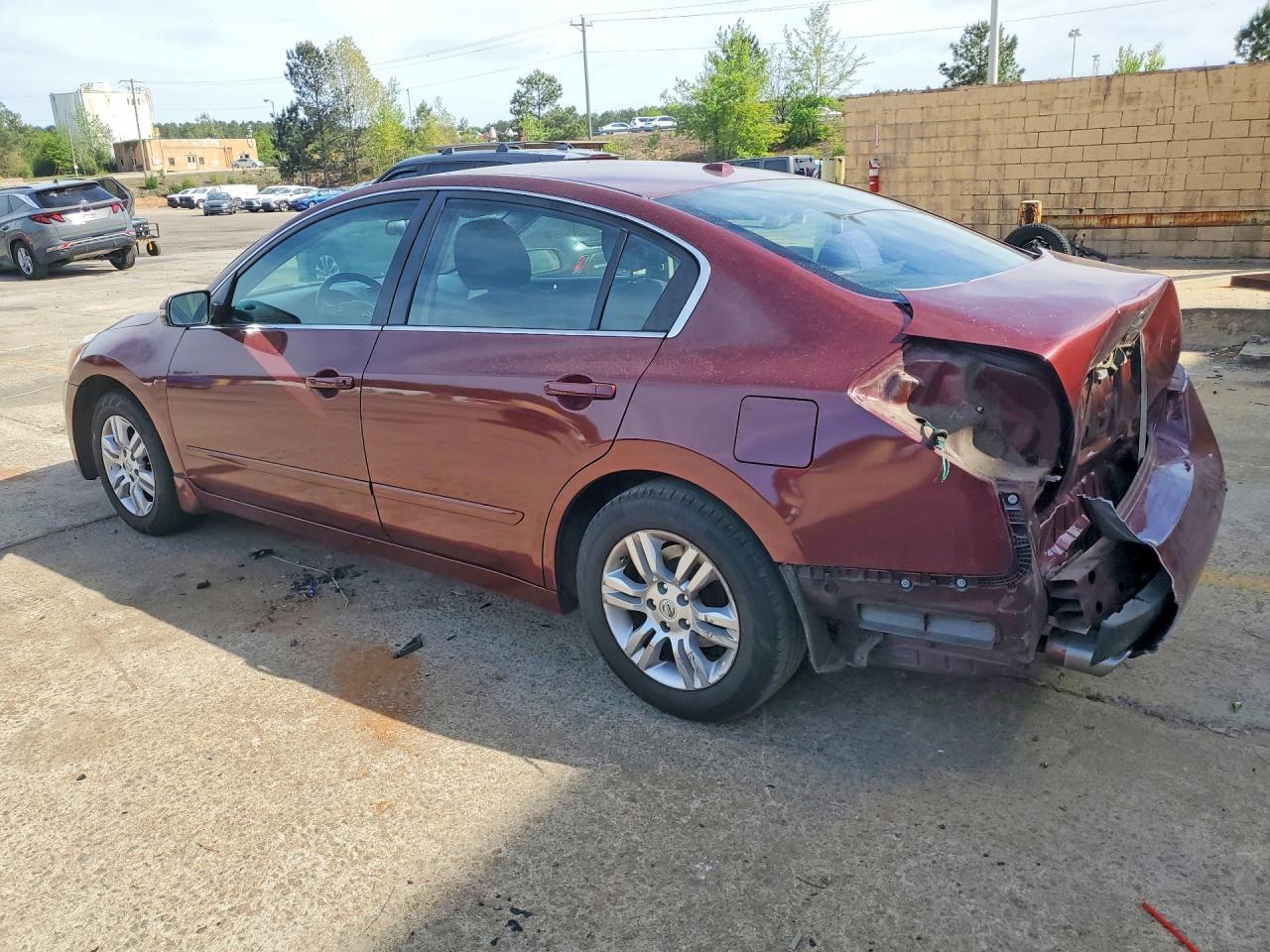 2011 Nissan Altima 2.5 - Фото 2