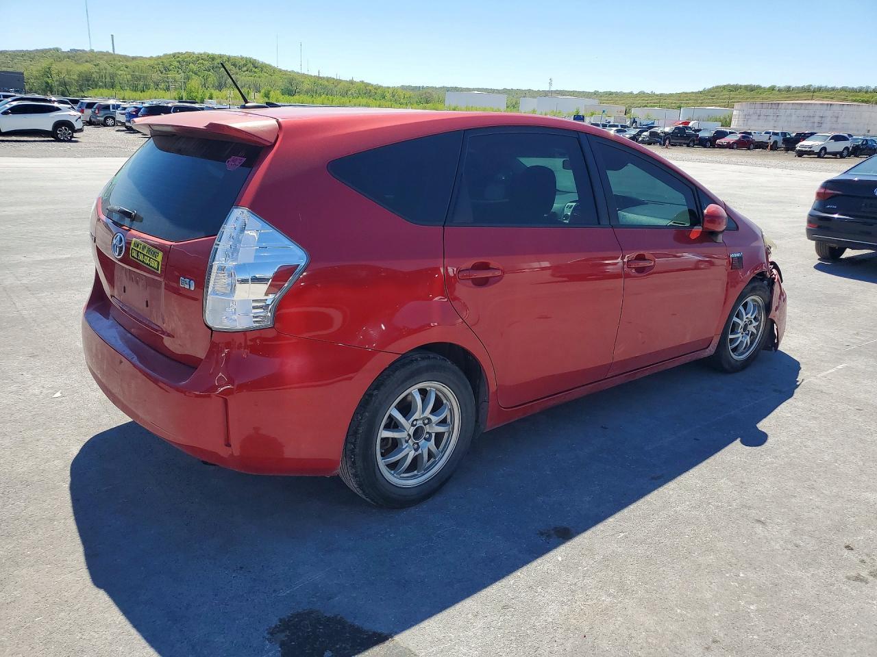 2012 Toyota Prius V Three - Image 3