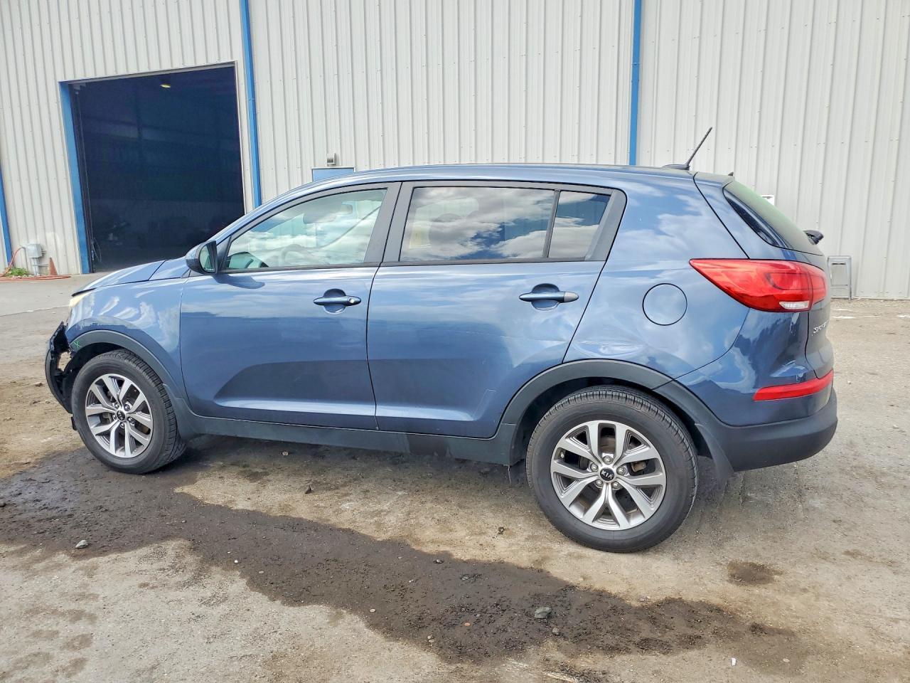 2016 Kia Sportage Lx - Image 2