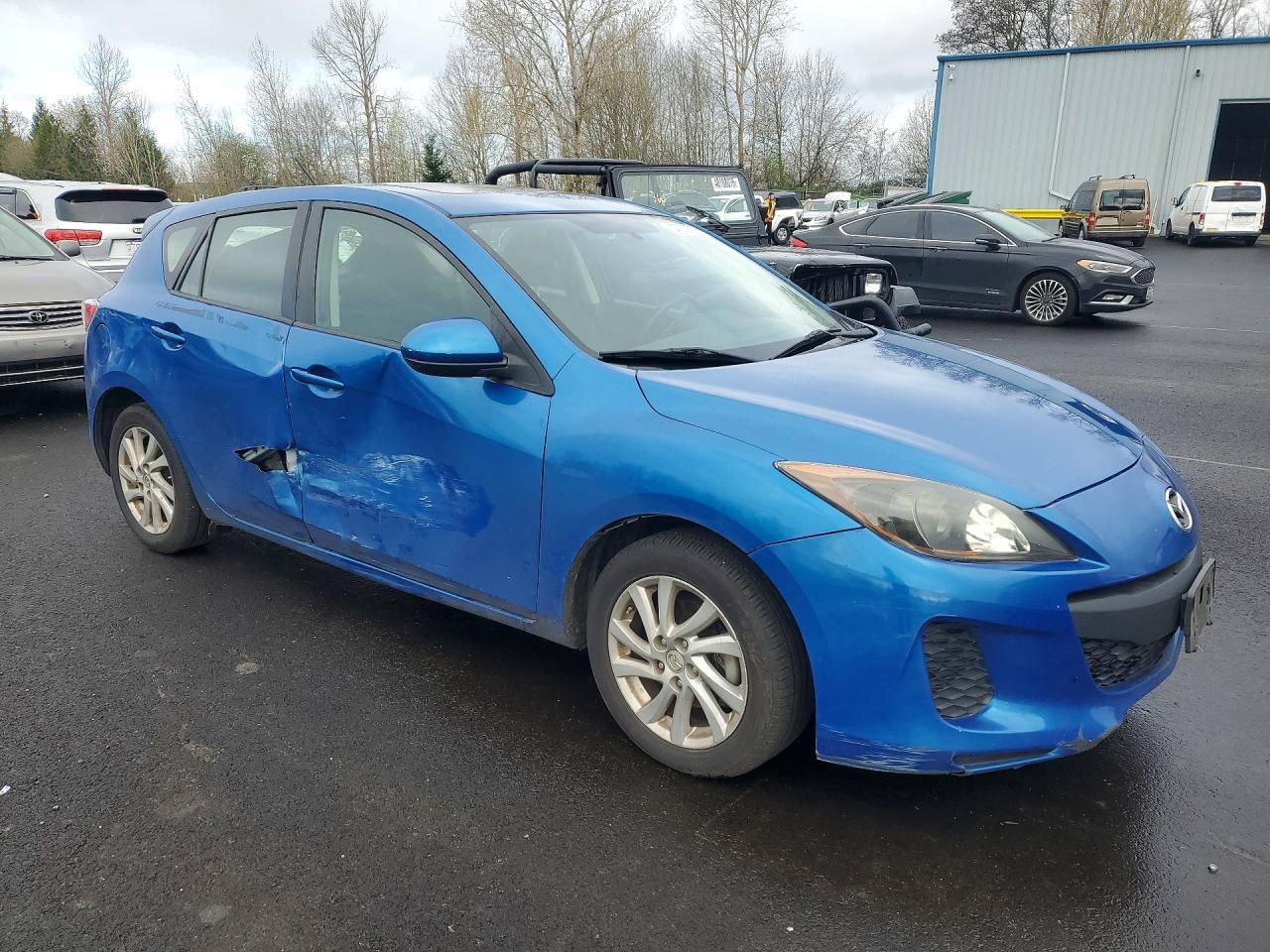 2012 Mazda 3 I - Image 4