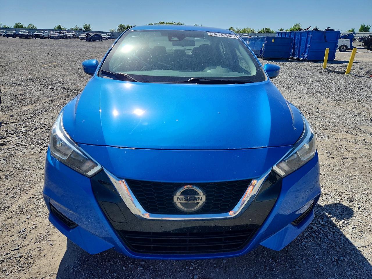 2020 Nissan Versa Sv - Image 5