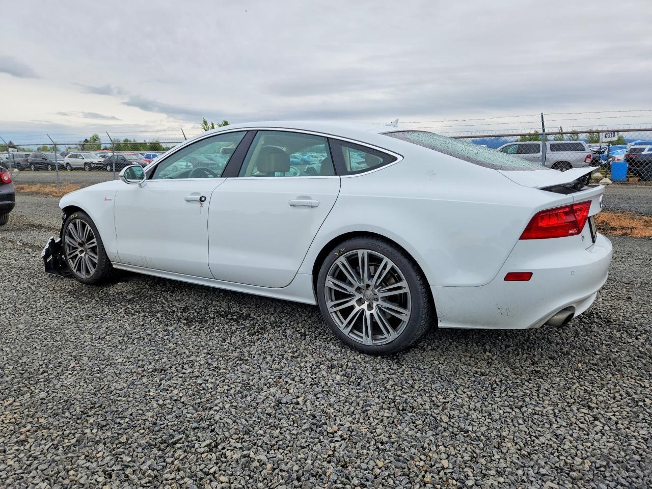 2012 Audi A7 Premium Plus - Image 2