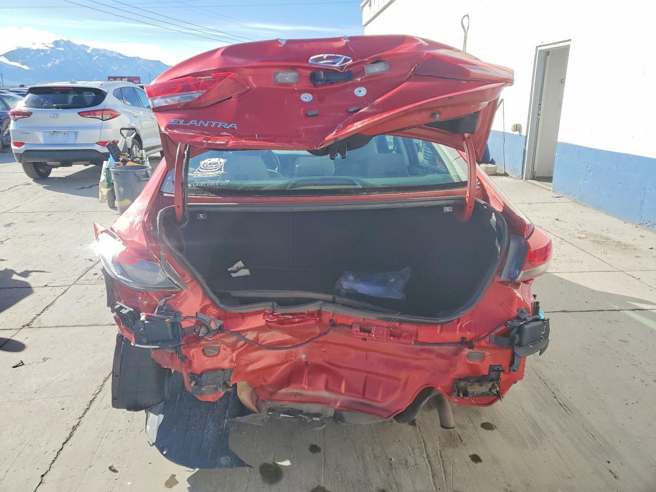 2018 Hyundai Elantra Sel - Фото 6