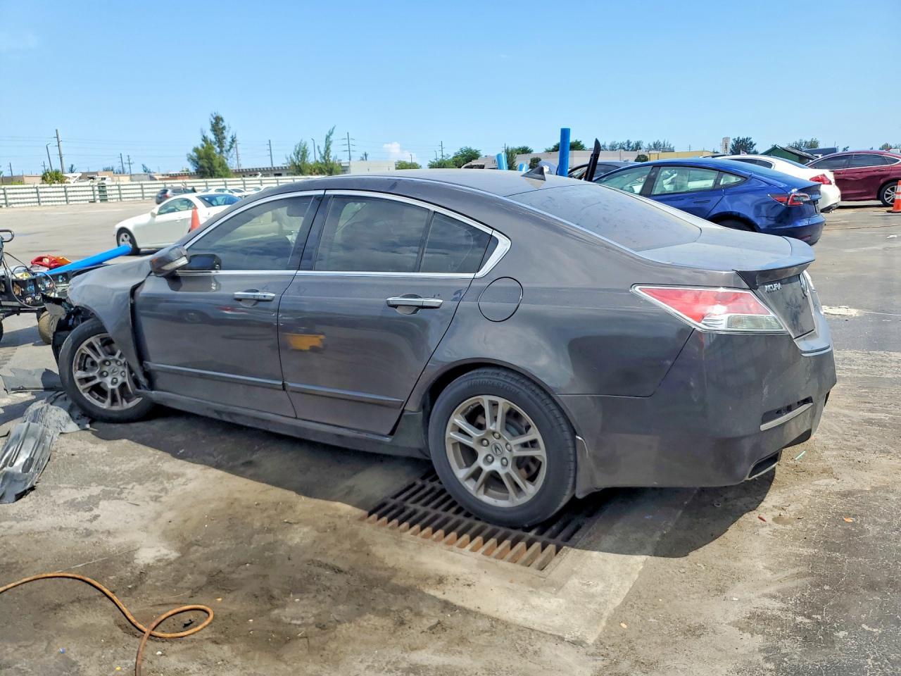 2009 Acura Tl - Фото 2