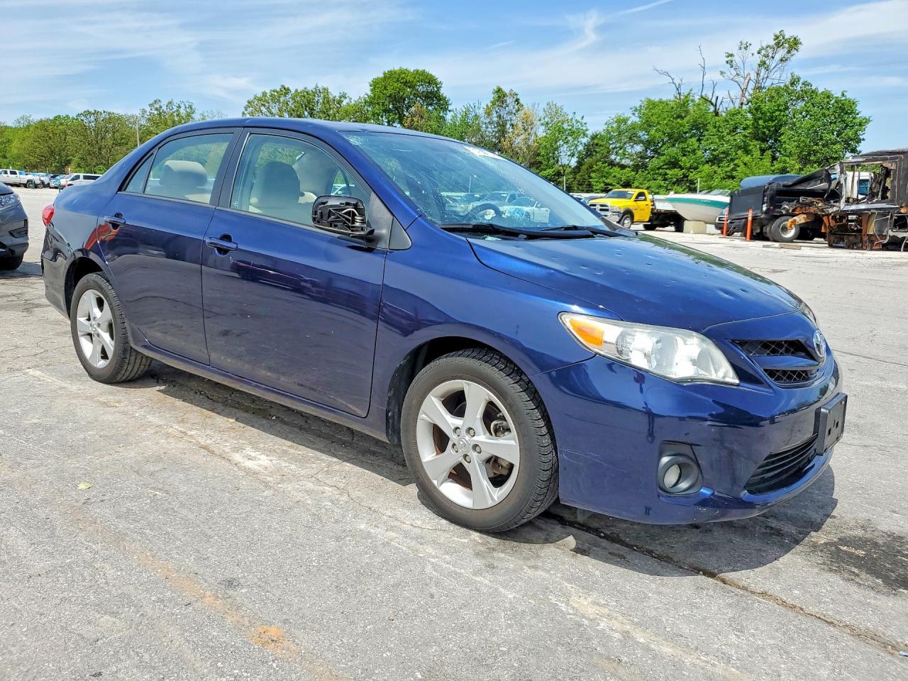 2012 Toyota Corolla Le - Фото 4