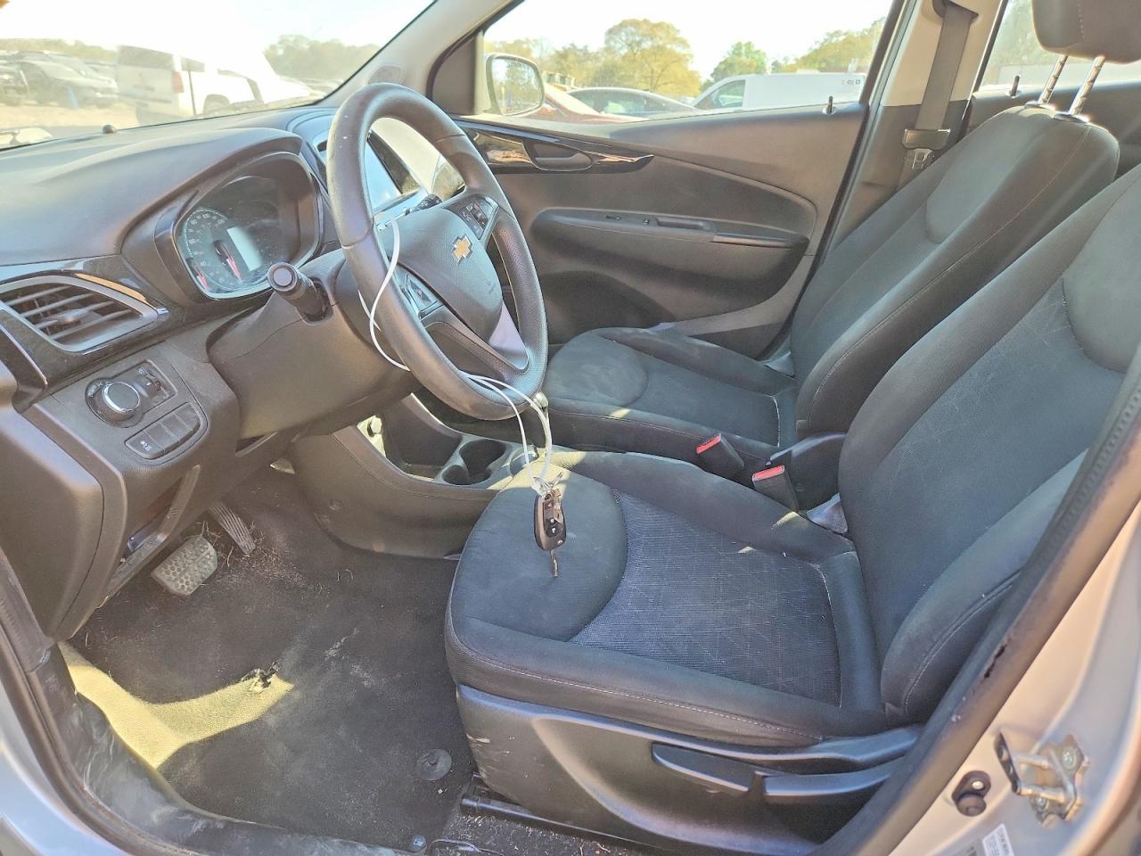 2020 Chevrolet Spark 1Lt - Фото 7