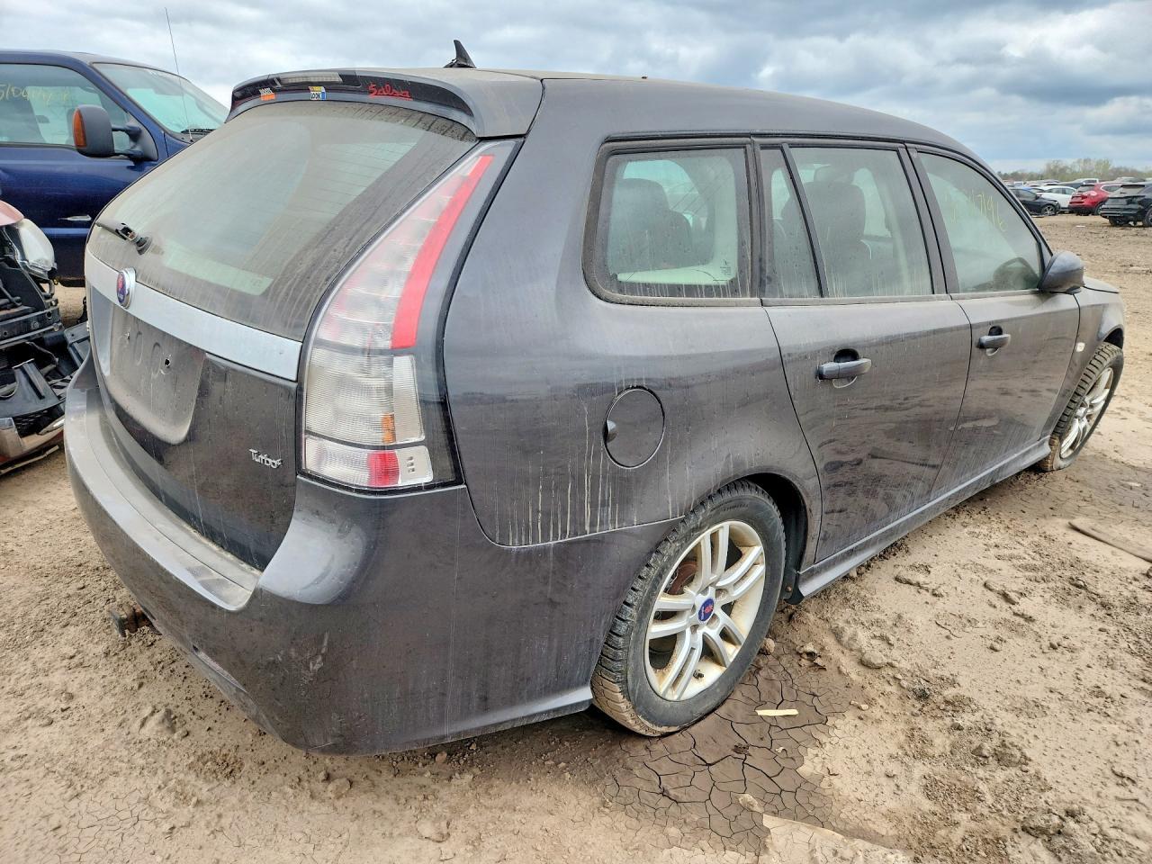 2011 Saab 9-3 2.0T - Image 3
