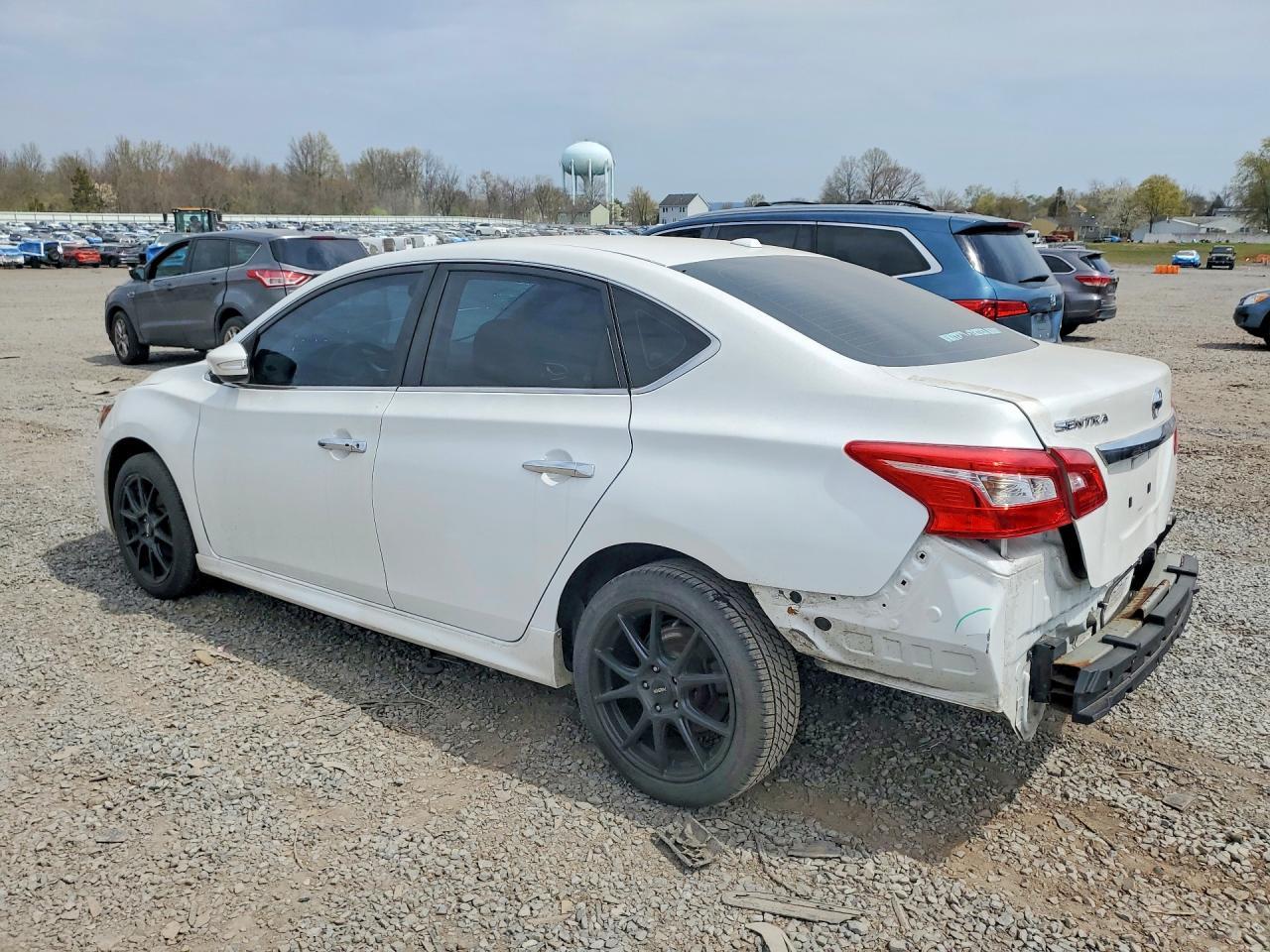 2019 Nissan Sentra Sr - Фото 2