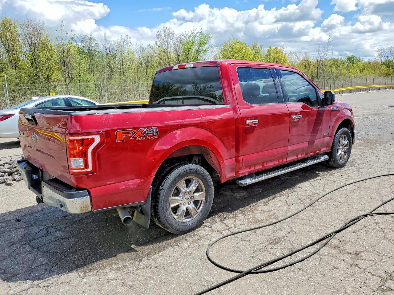 2017 Ford F150 Supercrew - Фото 3
