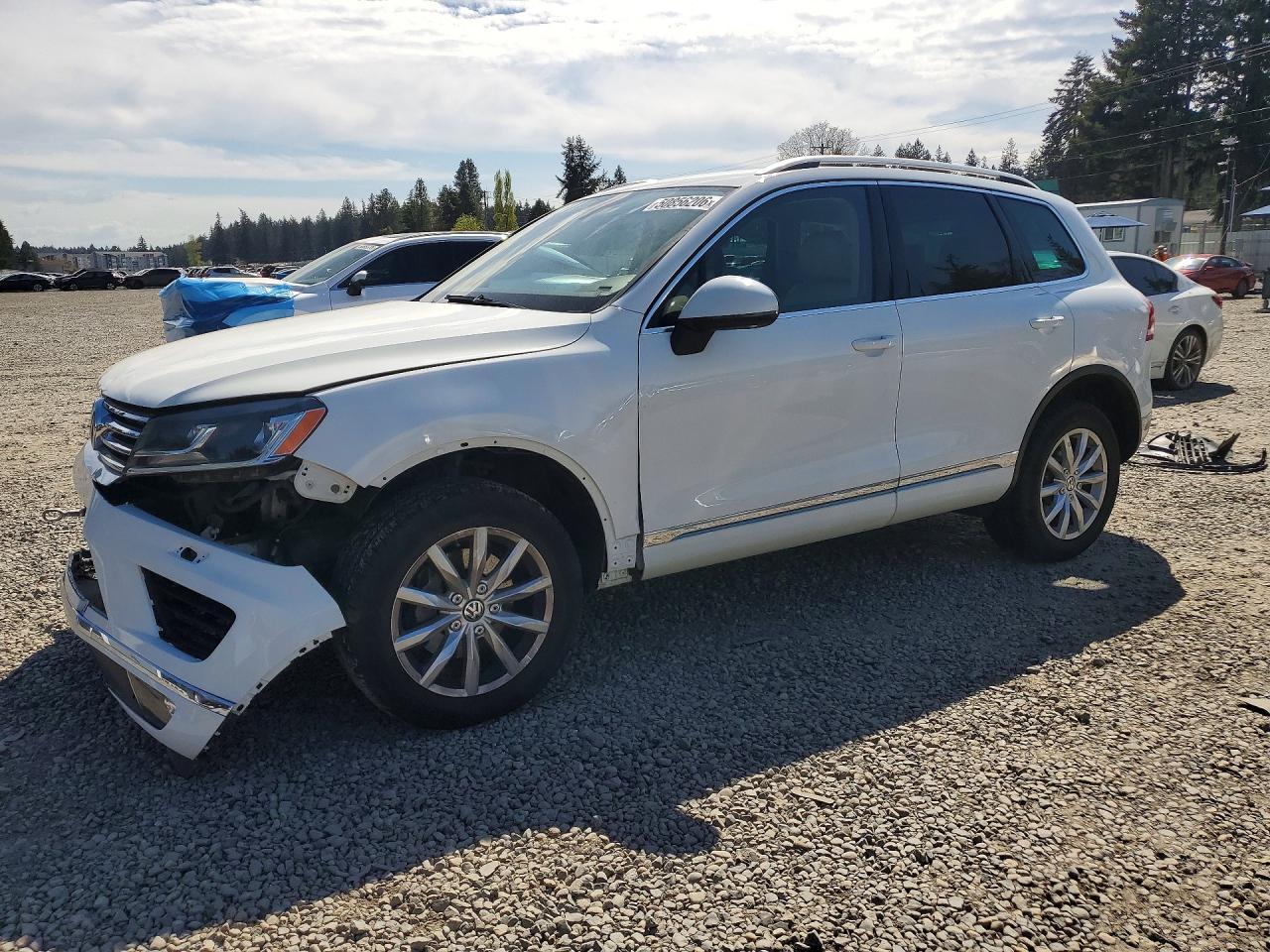 2015 Volkswagen Touareg V6