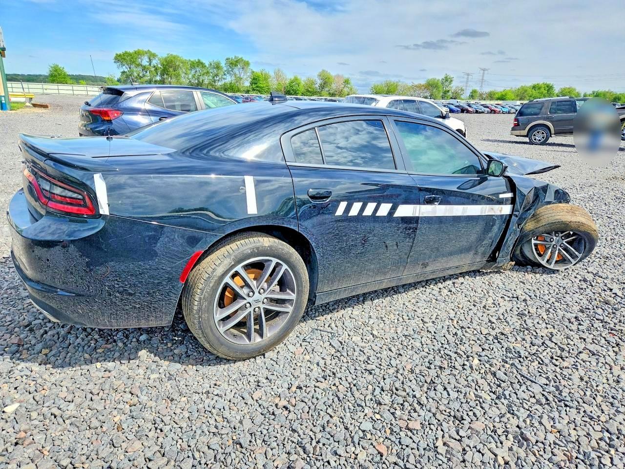 2019 Dodge Charger Sxt - Image 3