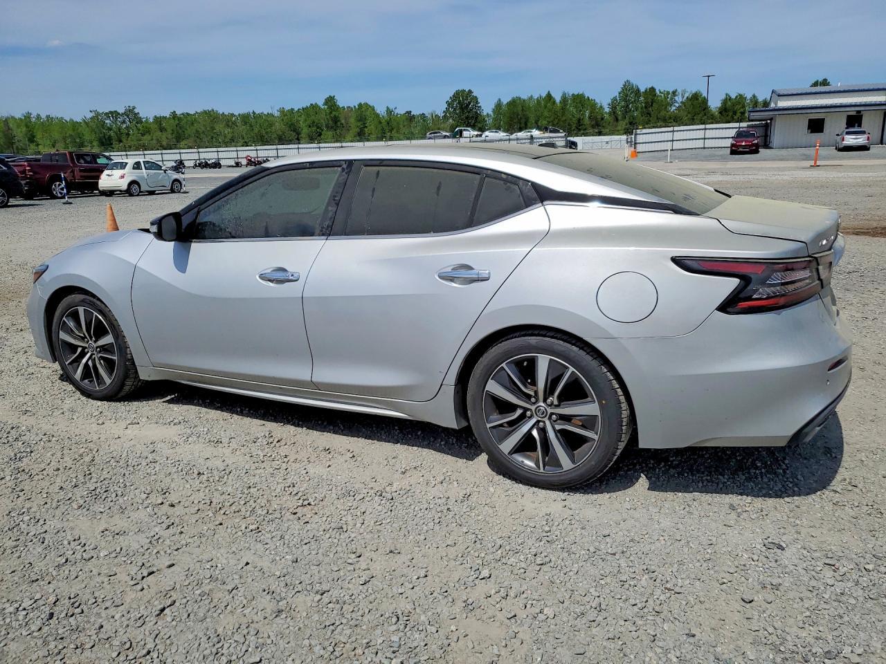 2019 Nissan Maxima - Фото 2