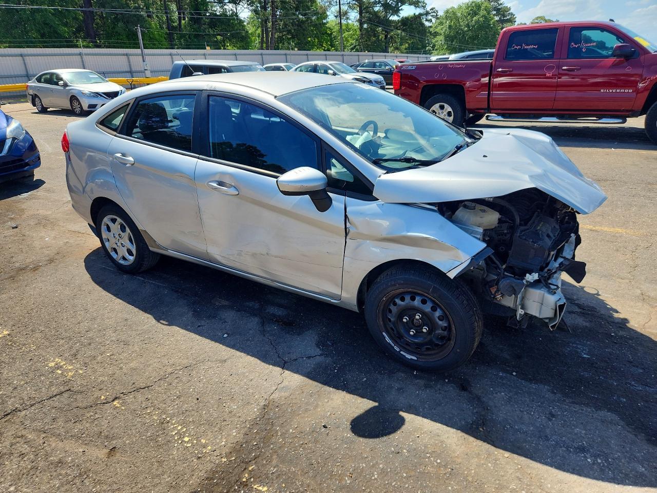 2011 Ford Fiesta S - Фото 4