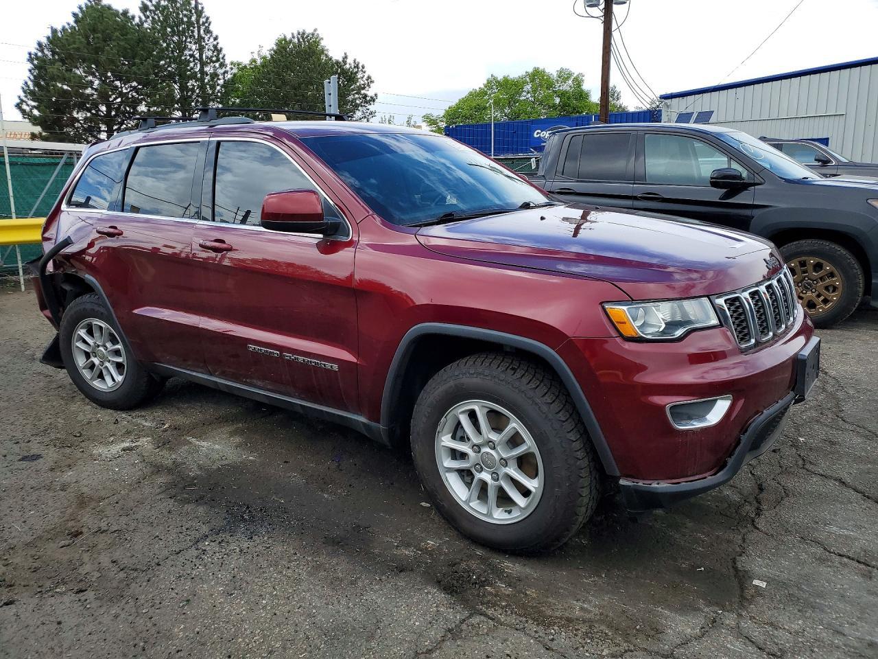 2018 Jeep Grand Cherokee Laredo - Image 4