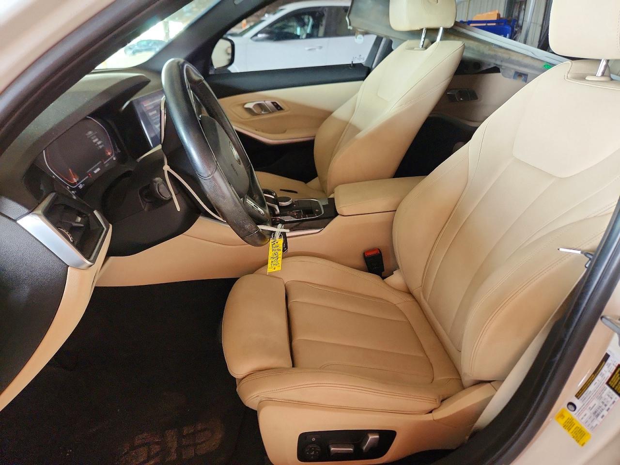 2019 BMW 330I - Фото 7