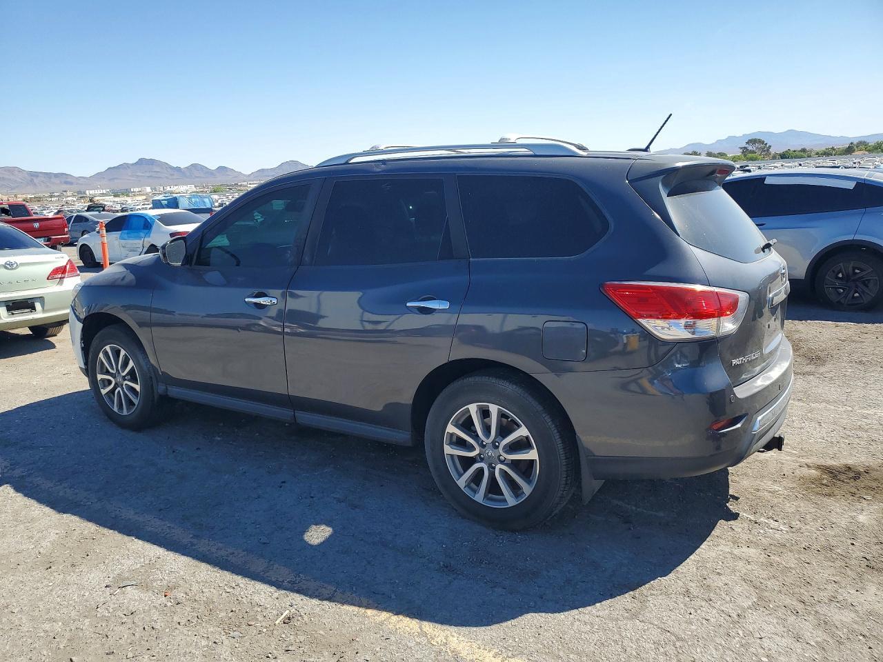 2014 Nissan Pathfinder - Фото 2