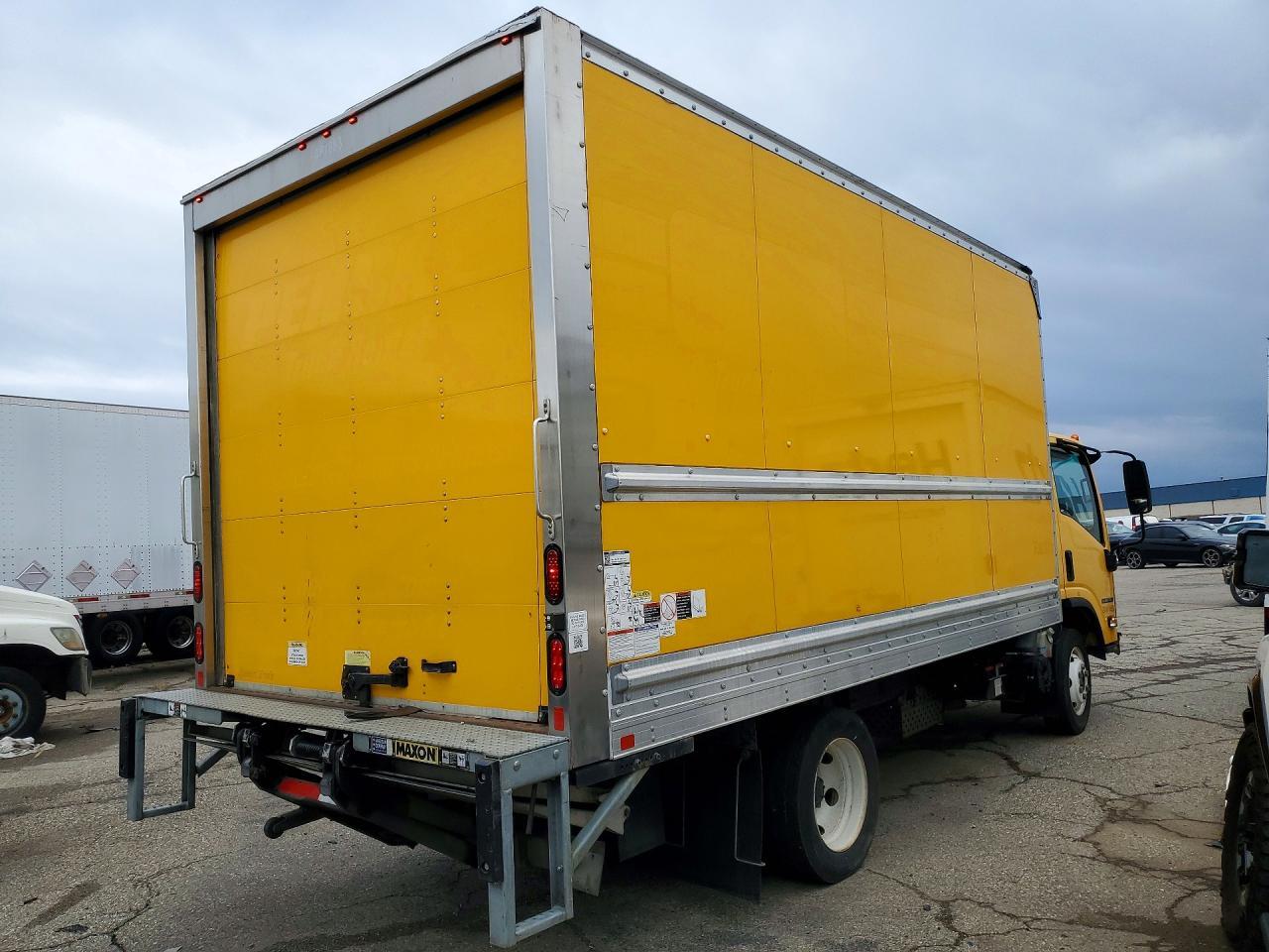 2021 Isuzu Npr Hd Box Truck - Фото 3