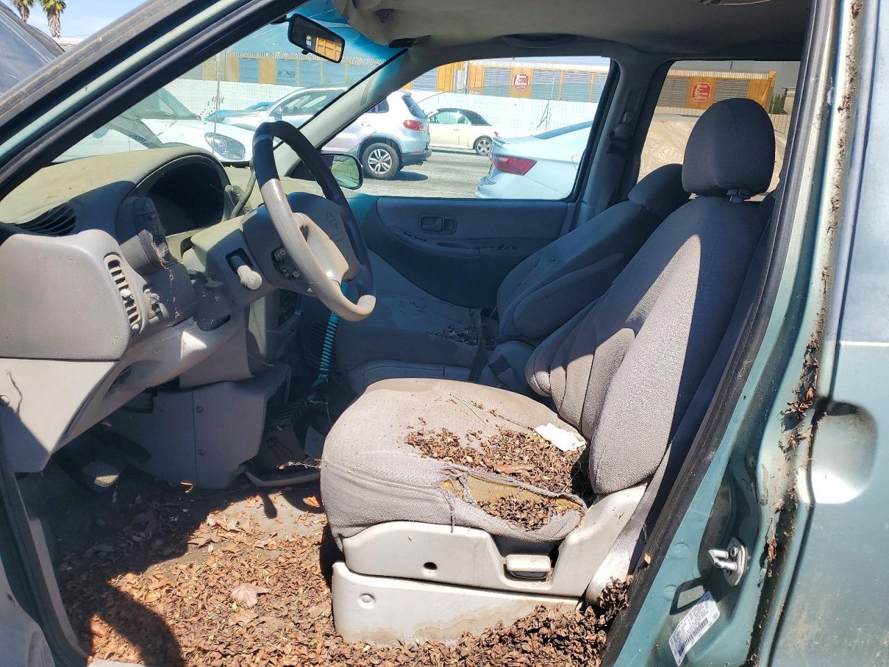 1997 Nissan Quest Xe - Image 7