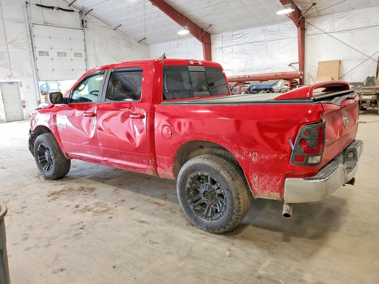 2019 Ram 1500 Classic Slt - Фото 2