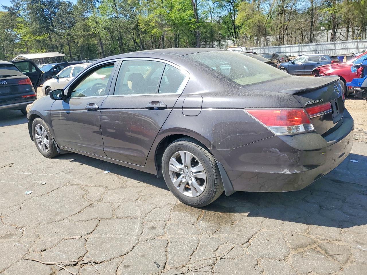 2012 Honda Accord Lxp - Image 2