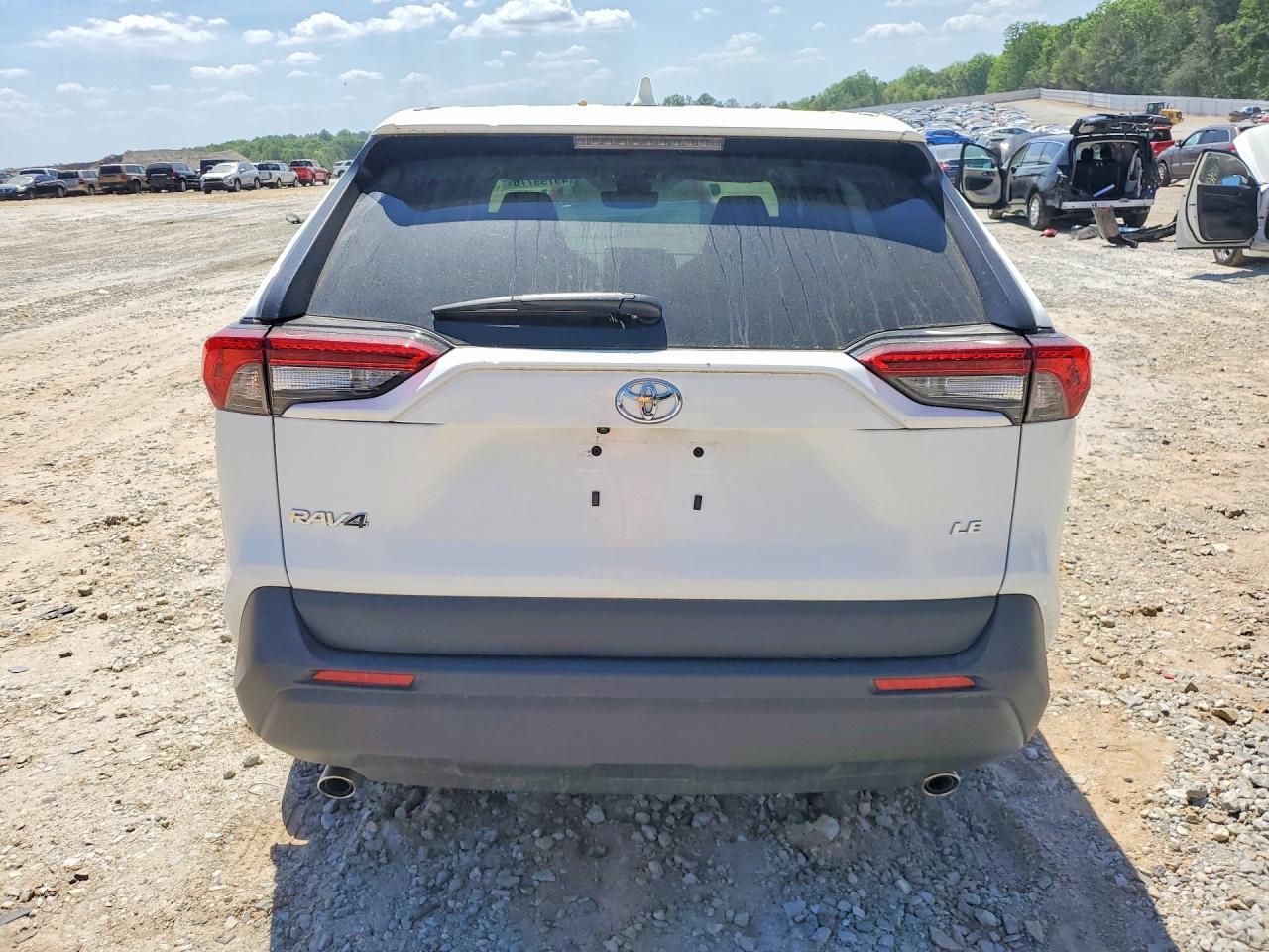 2025 Toyota Rav4 Le - Фото 6