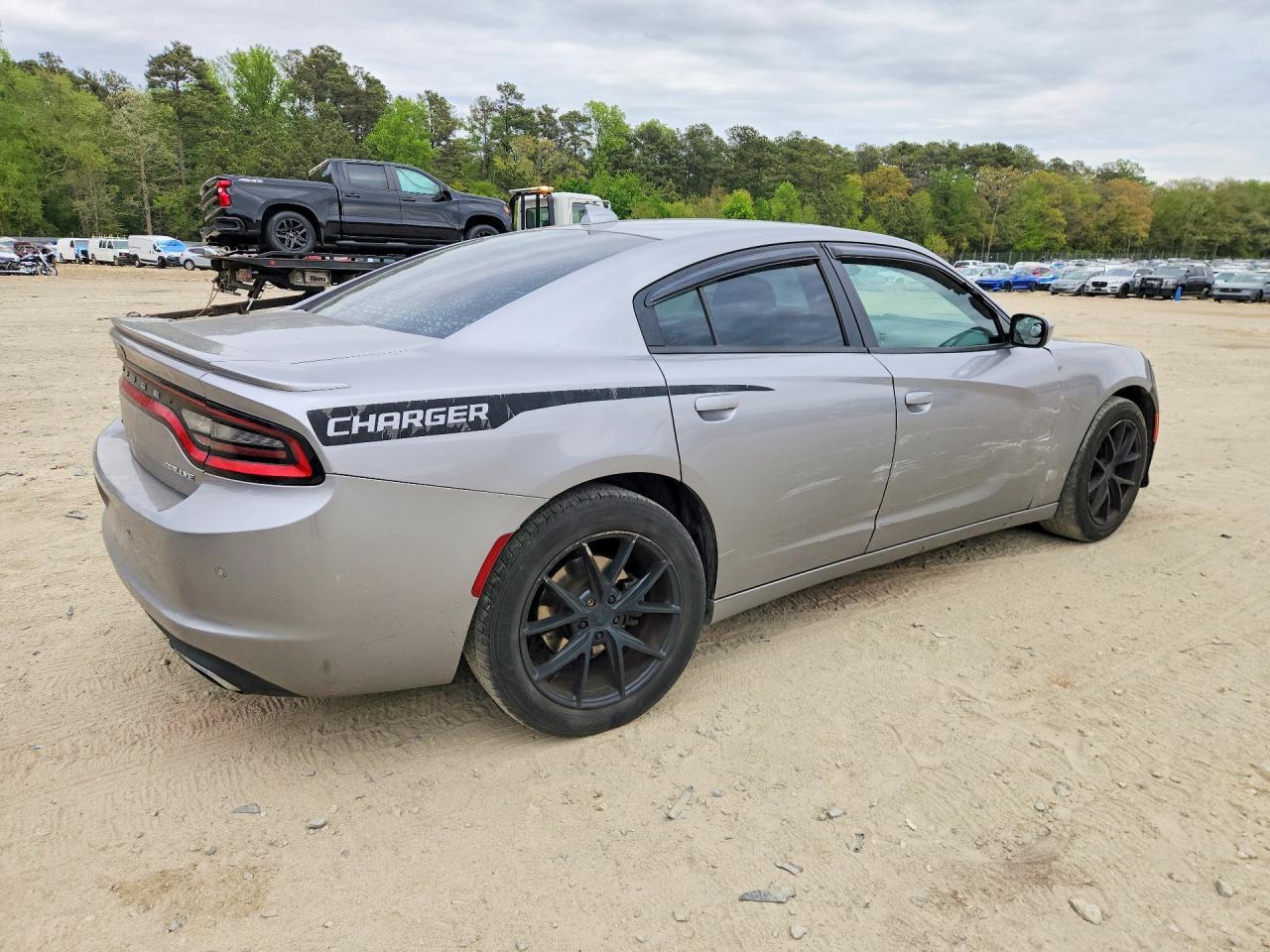 2015 Dodge Charger Sxt - Image 3