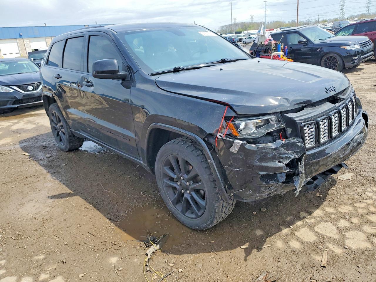 2018 Jeep Grand Cherokee Laredo - Image 4