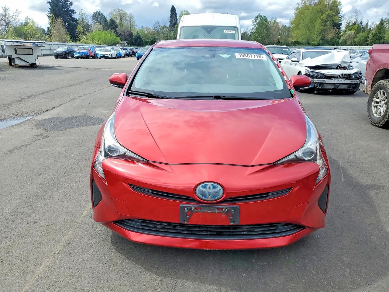 2017 Toyota Prius Three - Image 5