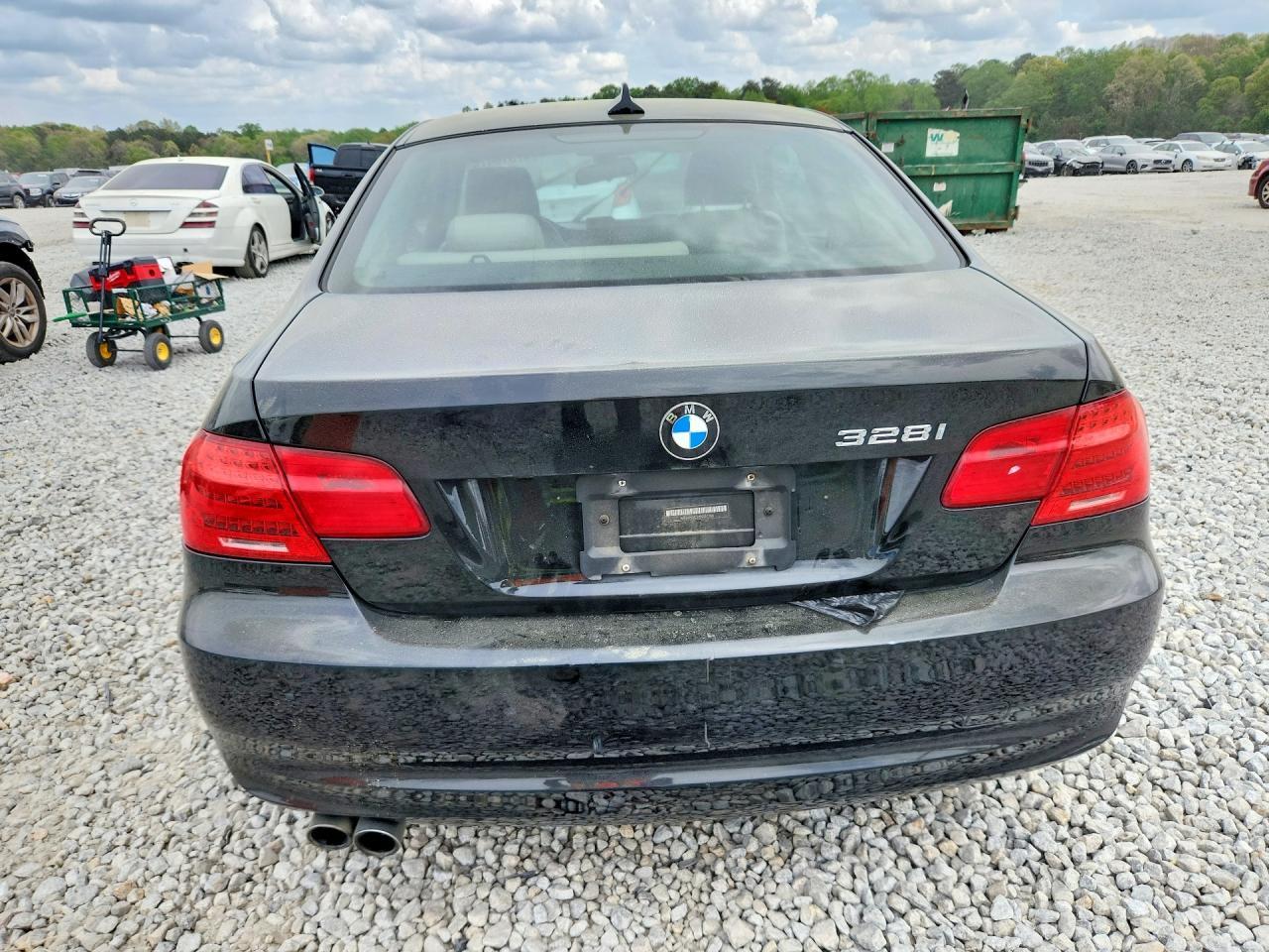 2011 BMW 328 I - Image 6